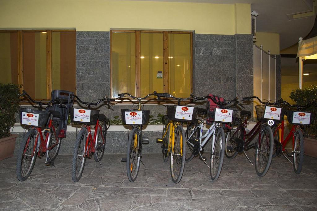 Hotel Esperia Alba Adriatica Esterno foto